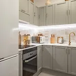 Appartamento Moderno En El Corazon De Barcellona